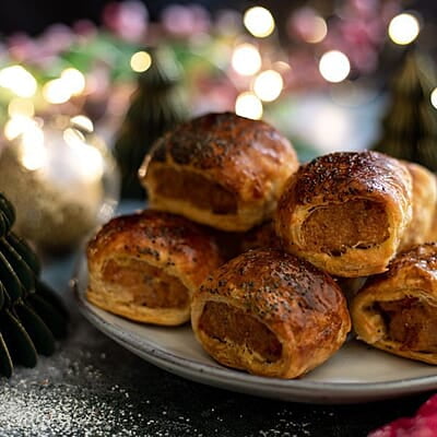 Mini Vegan Sausage Rolls - 15 Pieces - €16.95