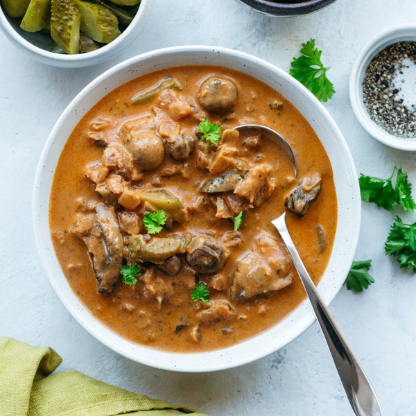 Vegan Mushroom Stroganoff