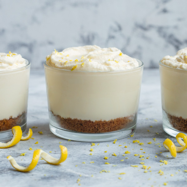 Lemon cream pie