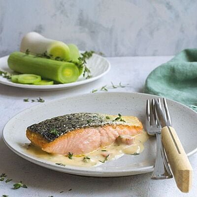 Salmon with chorizo and leek chowder sauce