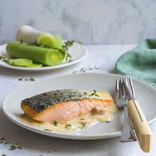 Salmon with chorizo and leek chowder sauce Salmon with chorizo and leek chowder sauce