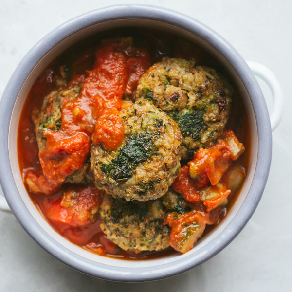 Vegan Meatballs With Rustic Tomato Sauce