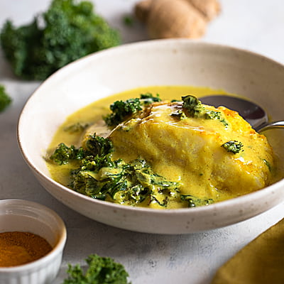 Fillet of Cod with Kale in a Light Curry Sauce